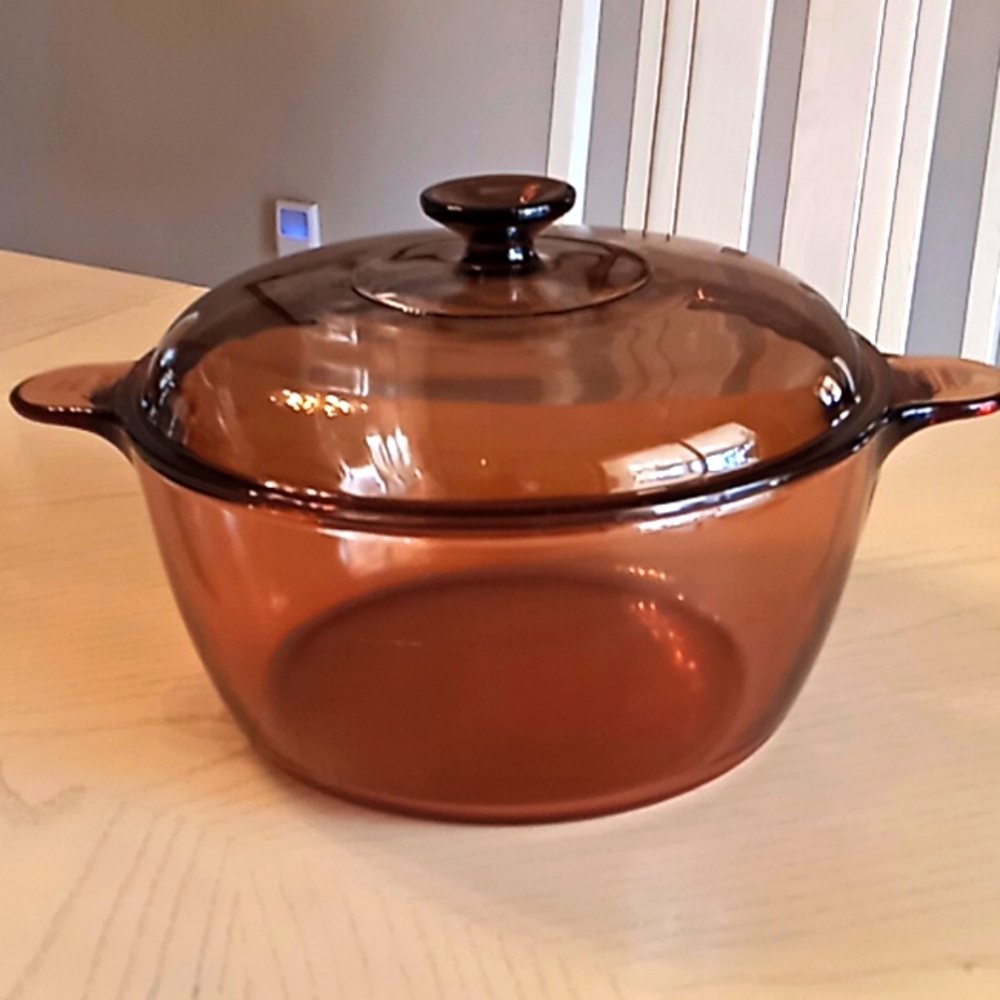 Vintage Corningware VISION/PYREX Amber Glass Round Pot With Lid. 4.5 Liter. USA. - Picture 4 of 14